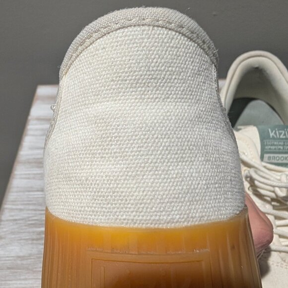 Kizik Brooklyn Hands-Free Slip-On Sneaker Canvas Suede White Women's 7 - Picture 15 of 16